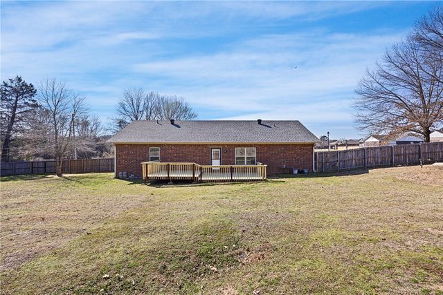 155 Quail Meadow Drive, Pottsville, AR 72858