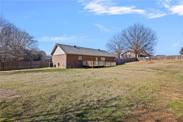 155 Quail Meadow Drive, Pottsville, AR 72858
