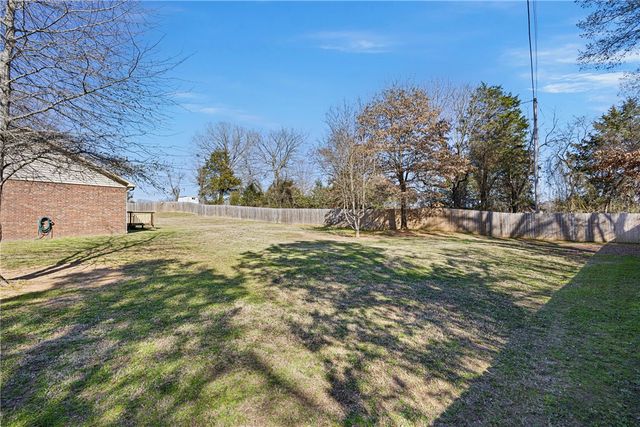155 Quail Meadow Drive, Pottsville, AR 72858