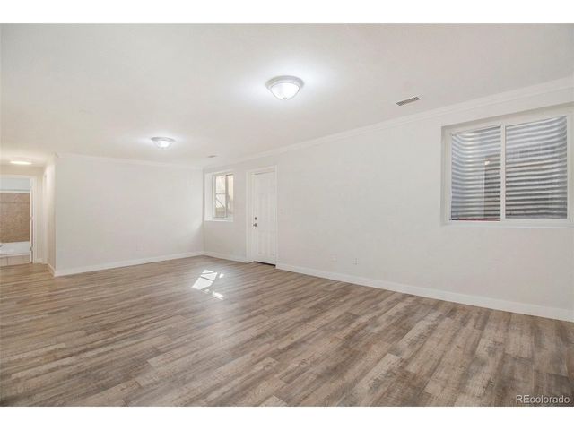 1145 Rosemary St 105, Denver, CO 80220