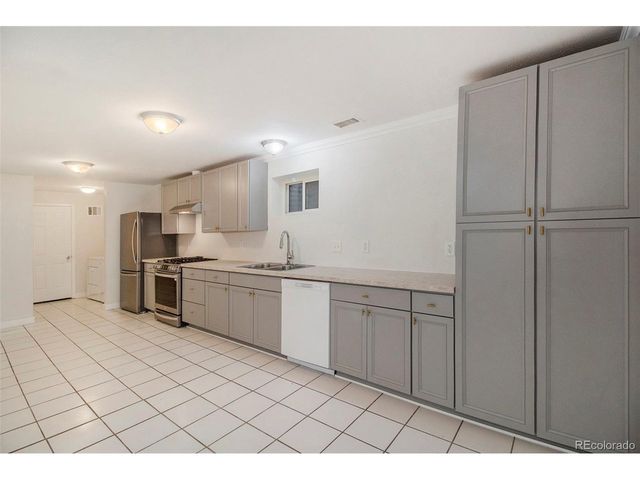 1145 Rosemary St 105, Denver, CO 80220