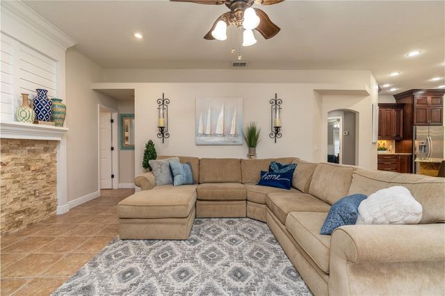 3829 SPRUCE PINE DRIVE, Valrico, FL 33596