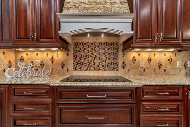 3829 SPRUCE PINE DRIVE, Valrico, FL 33596