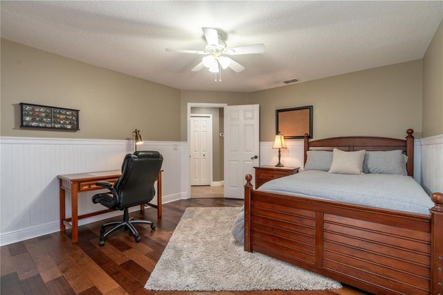 3829 SPRUCE PINE DRIVE, Valrico, FL 33596
