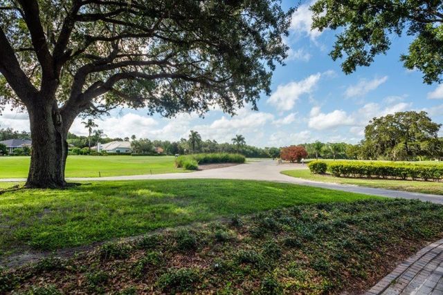 3829 SPRUCE PINE DRIVE, Valrico, FL 33596