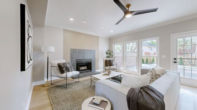 413 Chelsey Cv, Franklin, TN 37064