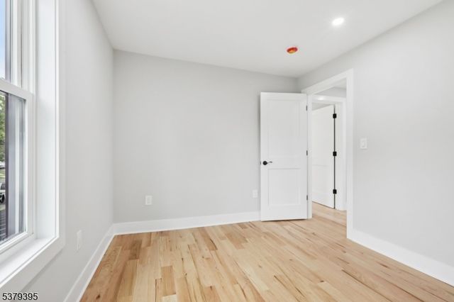 76 Elm Rd, Caldwell Boro Twp., NJ 07006