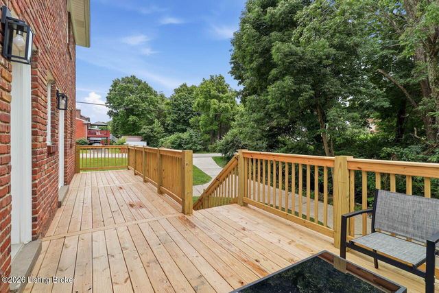 6924 Norlynn Dr, Louisville, KY 40228