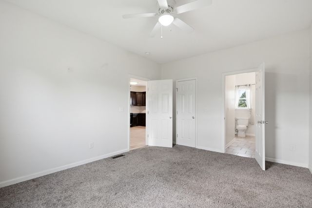 17036 Pond Cir, Bon Aqua, TN 37025