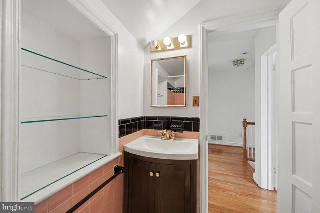 4504 20TH ST NE, Washington, DC 20018