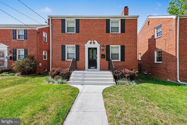 4504 20TH ST NE, Washington, DC 20018