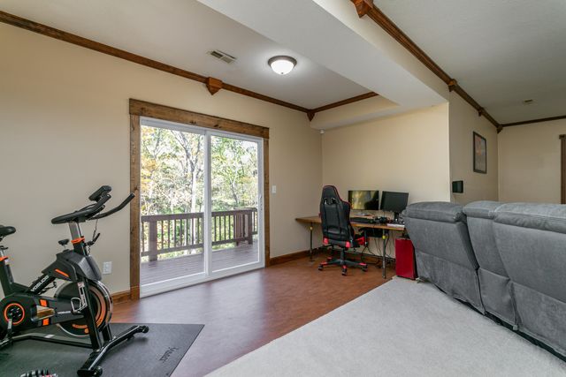 207 CARIBOU DR, Columbia, MO 65202