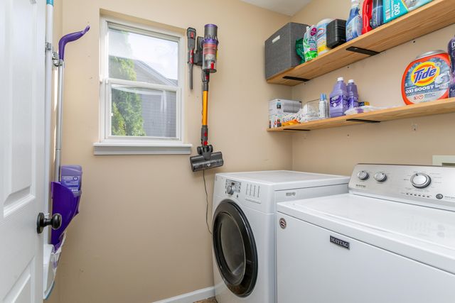 207 CARIBOU DR, Columbia, MO 65202