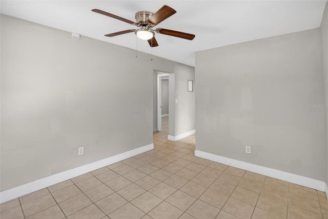3301 W WOODLAWN AVENUE 2, Tampa, FL 33607
