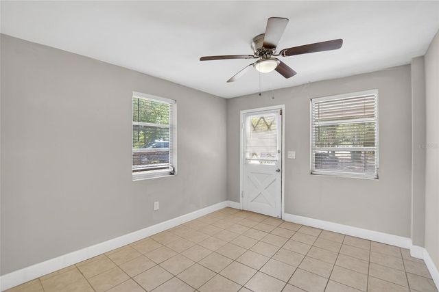 3301 W WOODLAWN AVENUE 2, Tampa, FL 33607