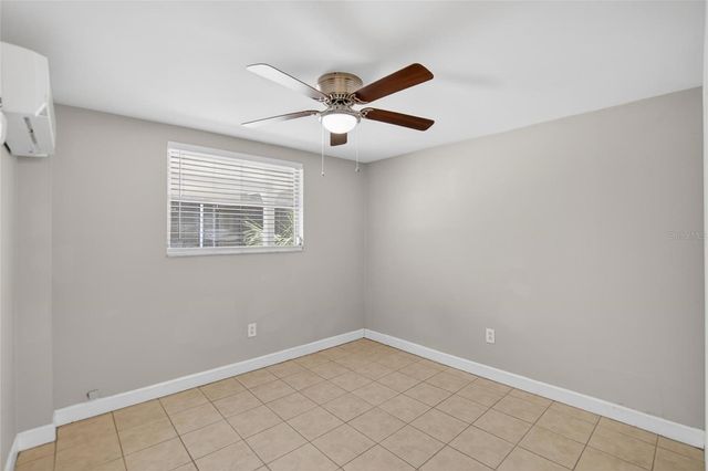 3301 W WOODLAWN AVENUE 2, Tampa, FL 33607
