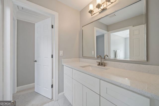1641 White Oak Cove, Loganville, GA 30052