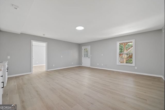 1641 White Oak Cove, Loganville, GA 30052