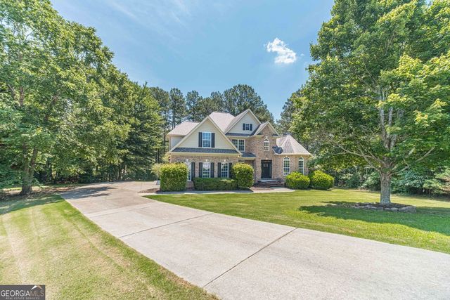 1641 White Oak Cove, Loganville, GA 30052