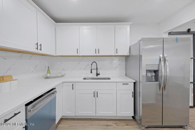 7840 STEPHENSON Drive, Jacksonville, FL 32208