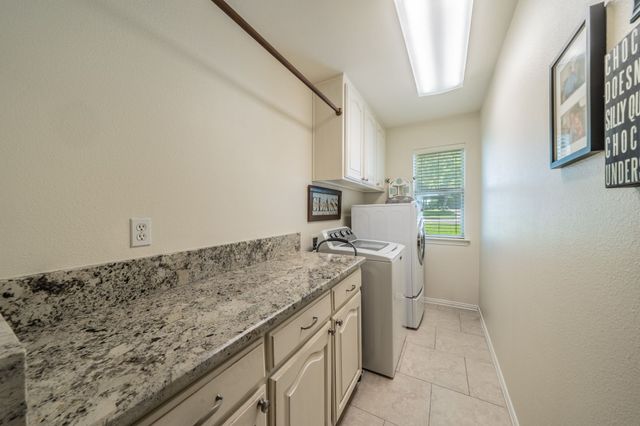 3534 Cliff View Loop, Weatherford, TX 76087