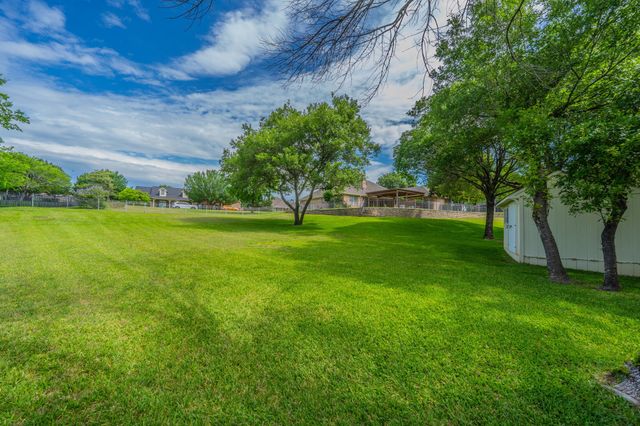 3534 Cliff View Loop, Weatherford, TX 76087