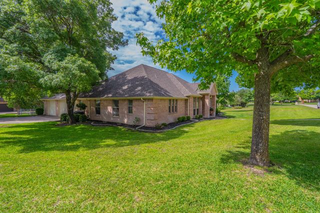 3534 Cliff View Loop, Weatherford, TX 76087