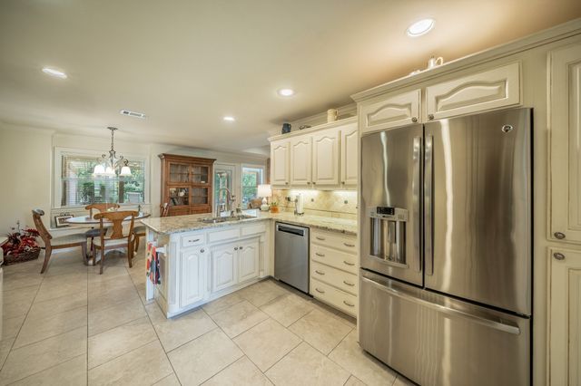 3534 Cliff View Loop, Weatherford, TX 76087