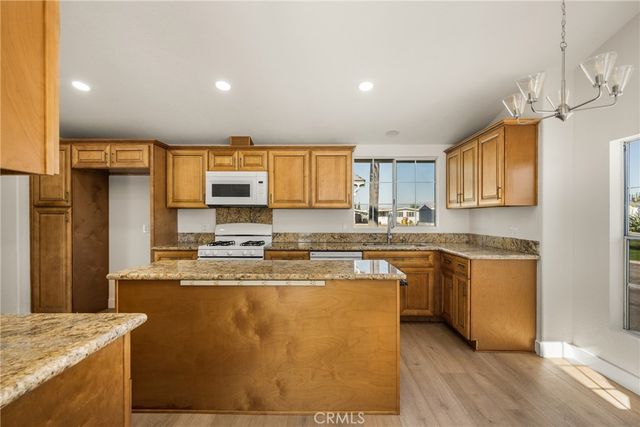 201 W Collins Ave 81, Orange, CA 92867