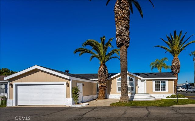 201 W Collins Ave 81, Orange, CA 92867