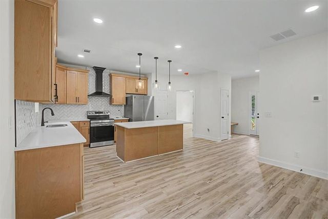 4621 Ashmore Drive, Forest Park, GA 30297
