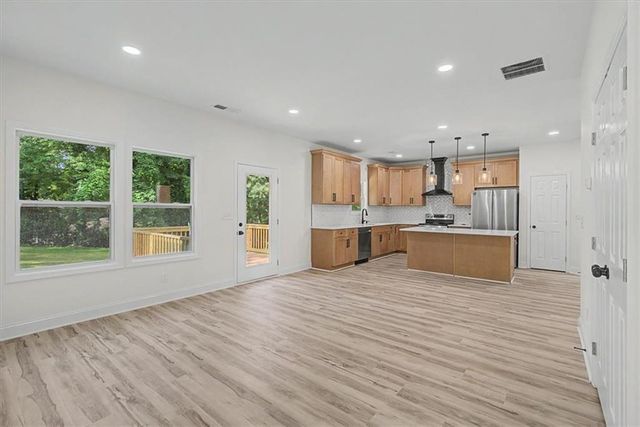 4621 Ashmore Drive, Forest Park, GA 30297