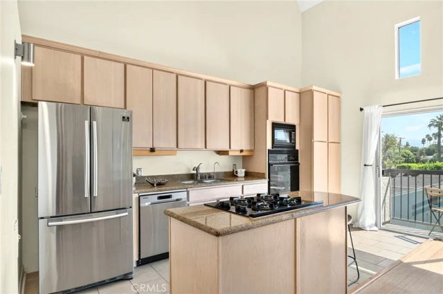 4660 Coldwater Canyon Avenue 20, Studio City, CA 91604