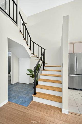 4660 Coldwater Canyon Avenue 20, Studio City, CA 91604