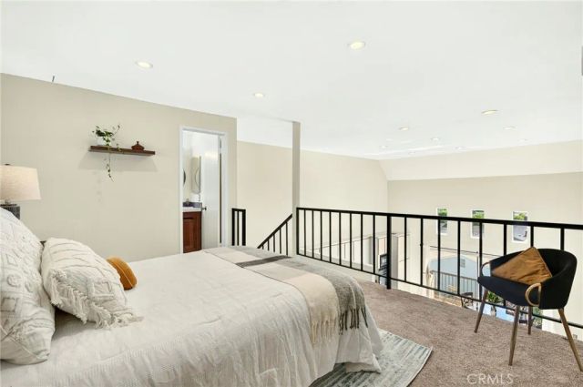 4660 Coldwater Canyon Avenue 20, Studio City, CA 91604