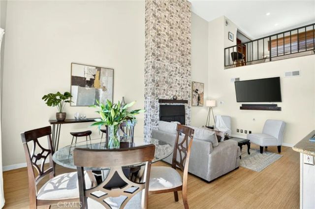 4660 Coldwater Canyon Avenue 20, Studio City, CA 91604