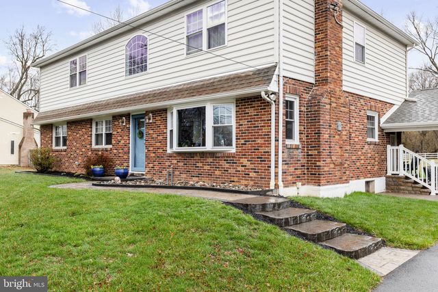 2327 DUBREE AVE, Warrington, PA 18976