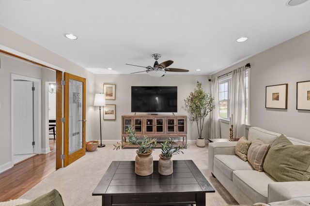 2327 DUBREE AVE, Warrington, PA 18976