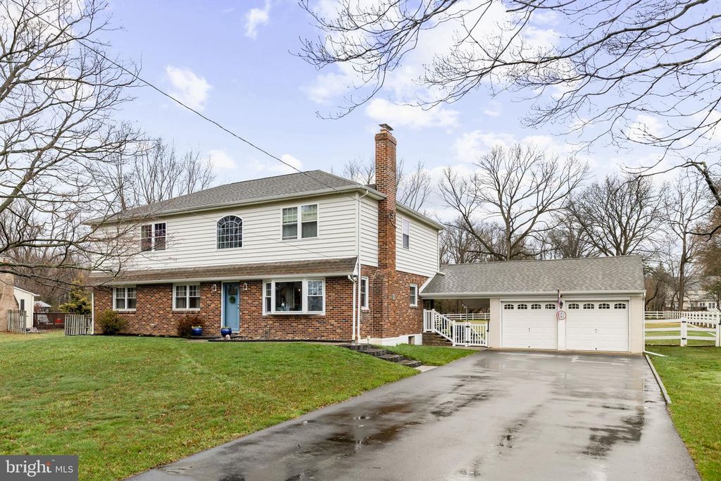 2327 DUBREE AVE, Warrington, PA 18976