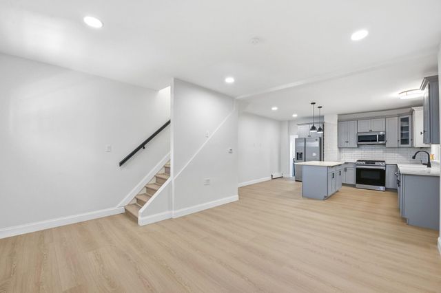 139 WEST 51ST ST, Bayonne, NJ 07002