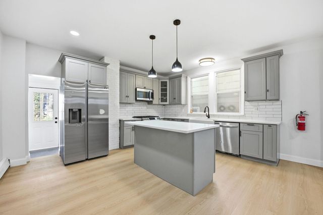 139 WEST 51ST ST, Bayonne, NJ 07002