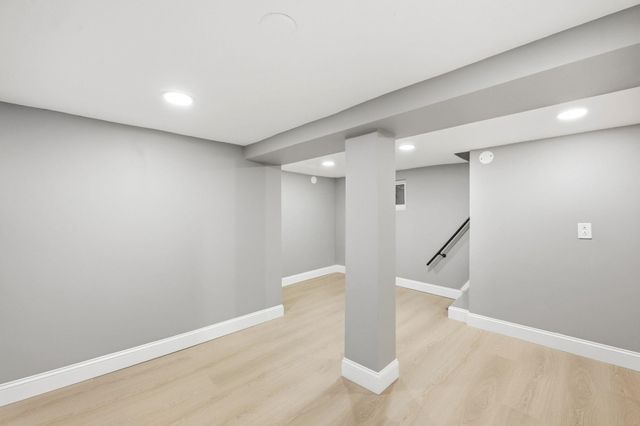 139 WEST 51ST ST, Bayonne, NJ 07002