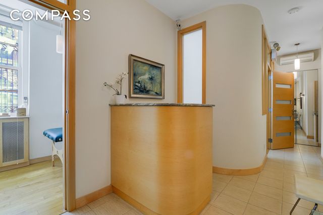 570 Park Avenue GROUND D, New York City, NY 10065