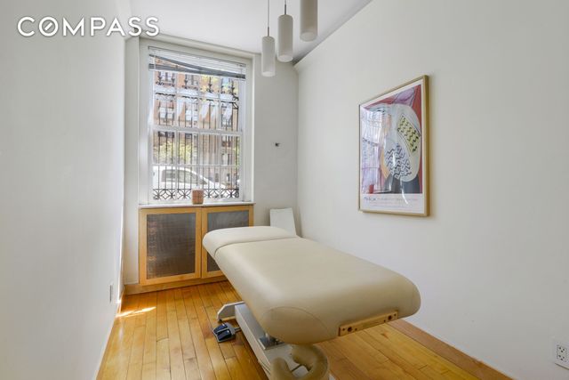 570 Park Avenue GROUND D, New York City, NY 10065