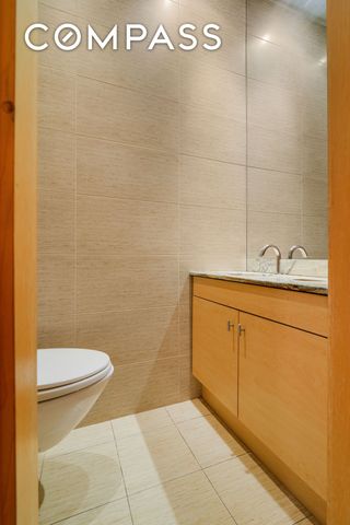 570 Park Avenue GROUND D, New York City, NY 10065