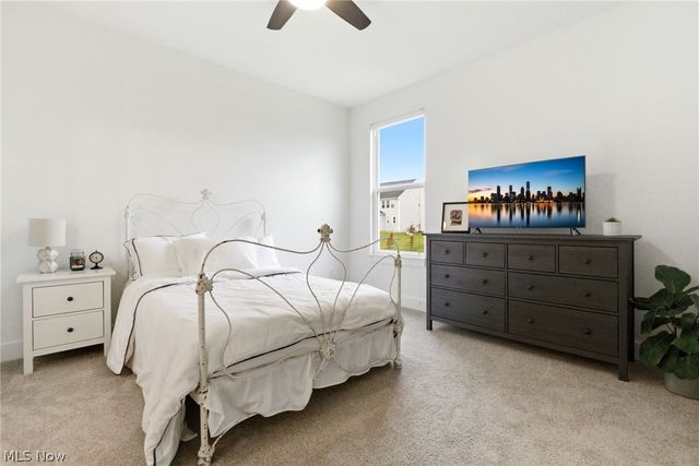 11201 Creek View Way, Columbia Station, OH 44028