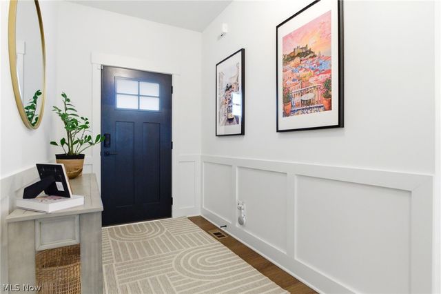 11201 Creek View Way, Columbia Station, OH 44028