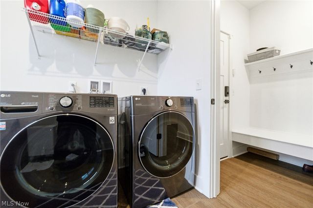 11201 Creek View Way, Columbia Station, OH 44028