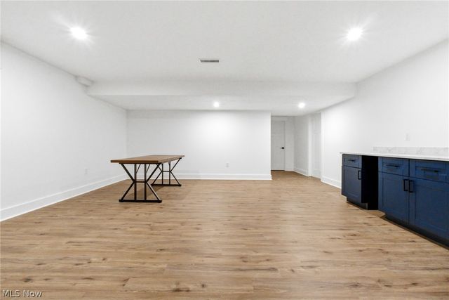 11201 Creek View Way, Columbia Station, OH 44028