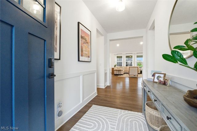 11201 Creek View Way, Columbia Station, OH 44028